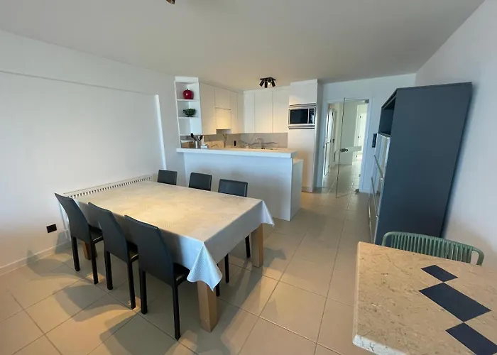 Westende Zeezicht Appartement *